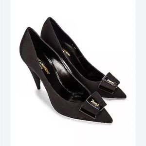 Saint Laurent Anais ribbed pumps